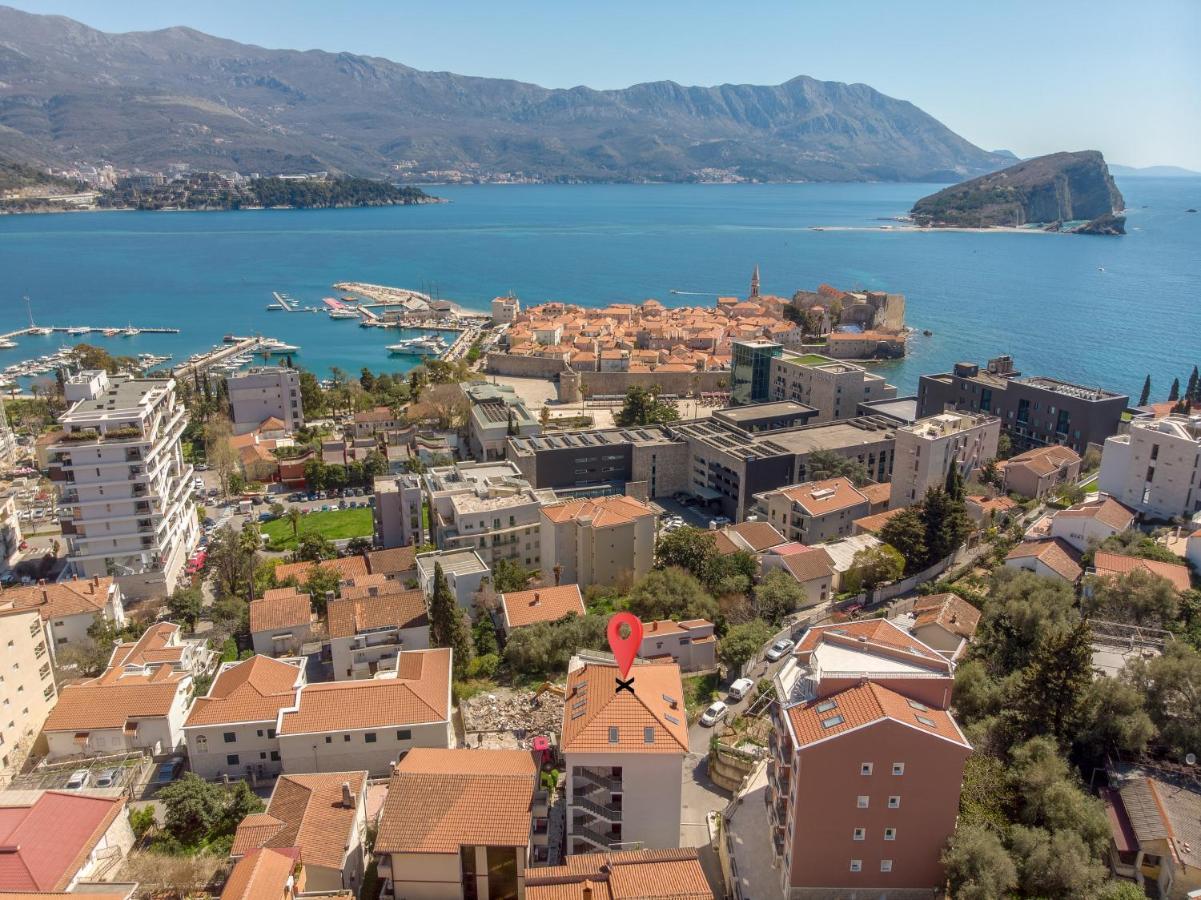 Apartment With A View Budva